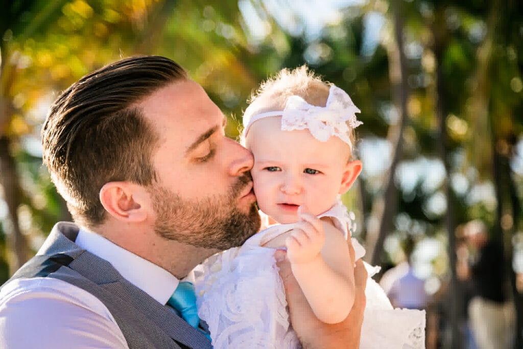 Wedding photography: traditional featured portfolio by Xavier Bau Weddings