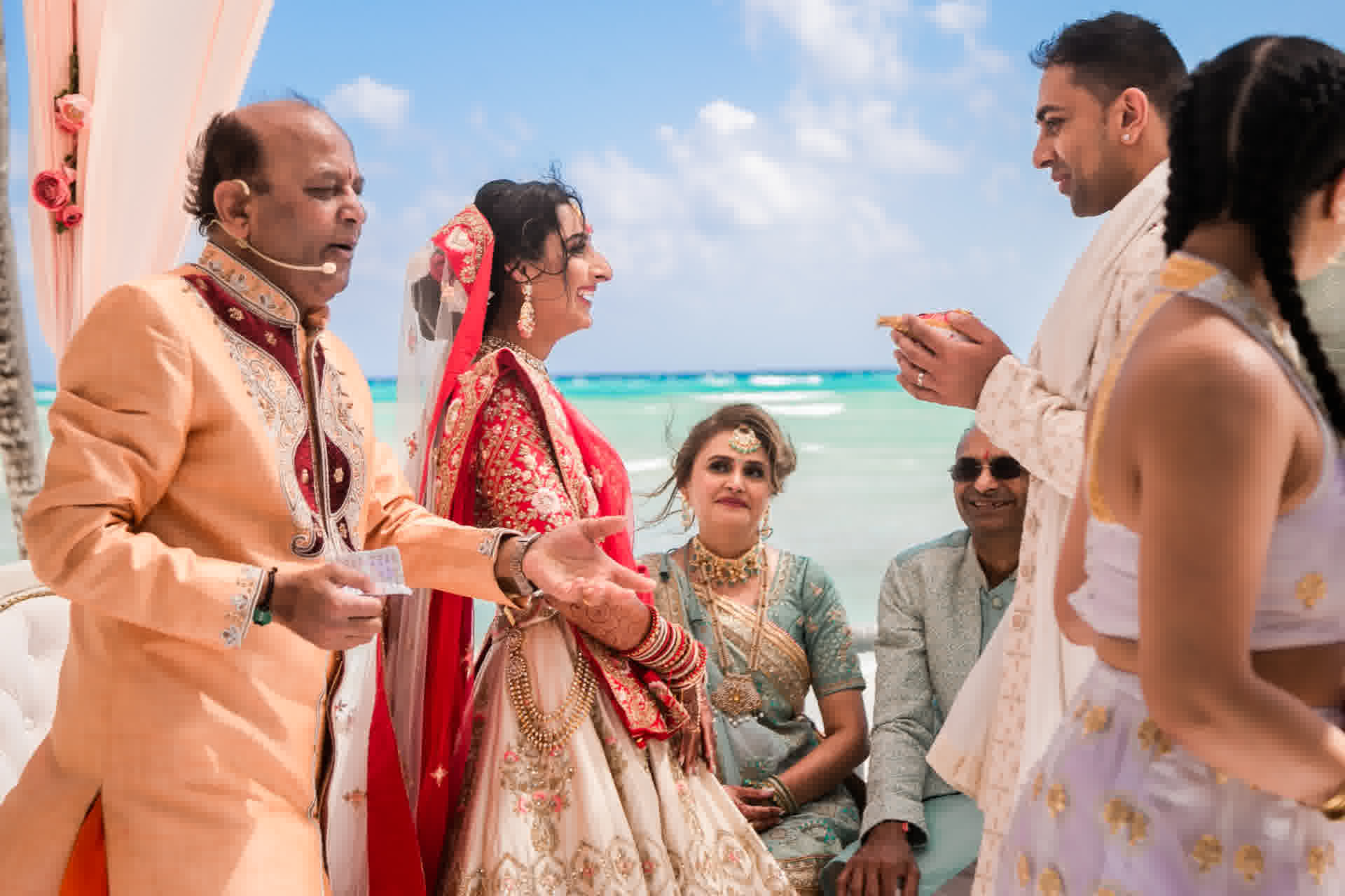 Wedding photography: hindu ceremony at a Cancun wedding by Xavier Bau