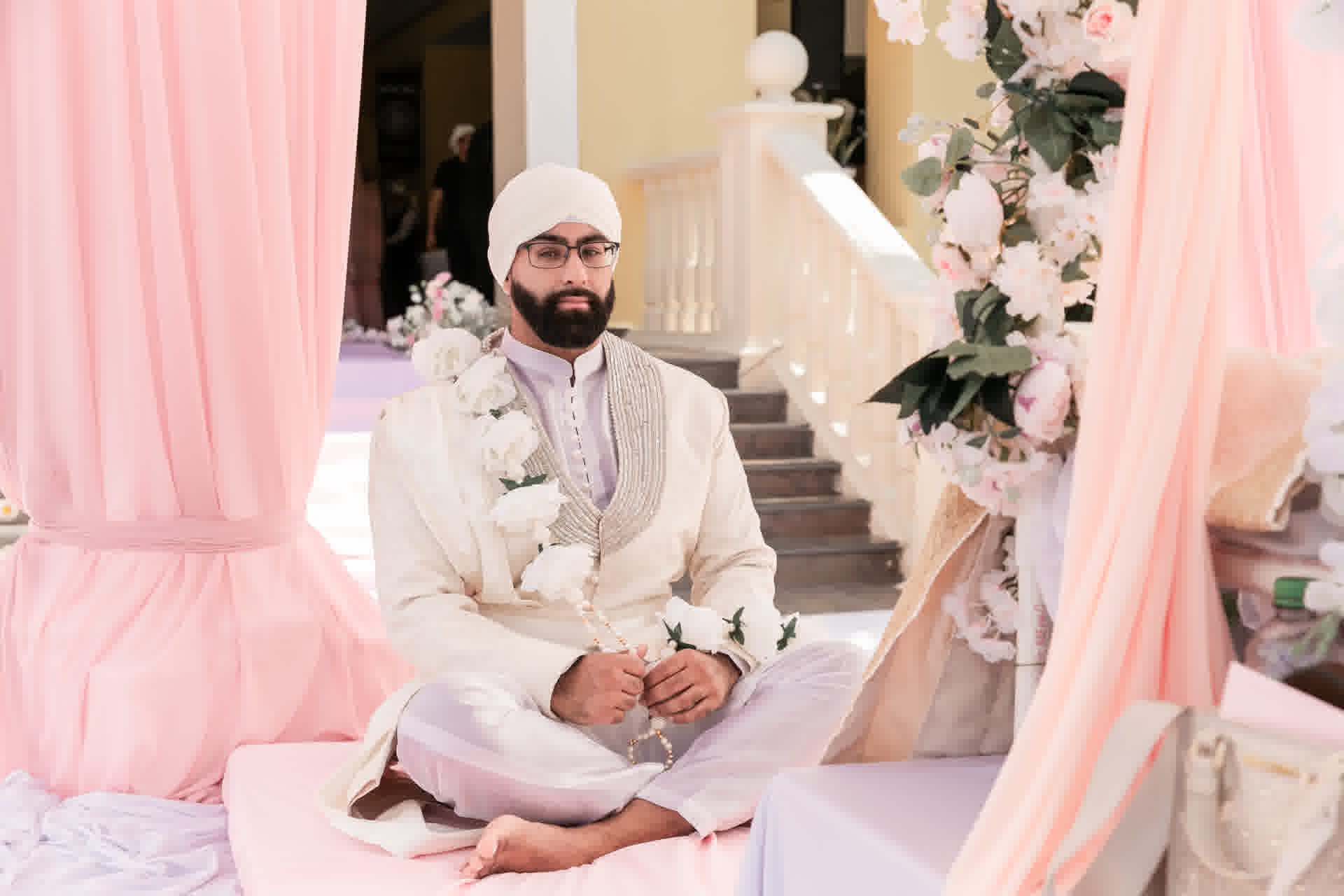 Wedding photography: sikh ceremony at a Cancun wedding by Xavier Bau