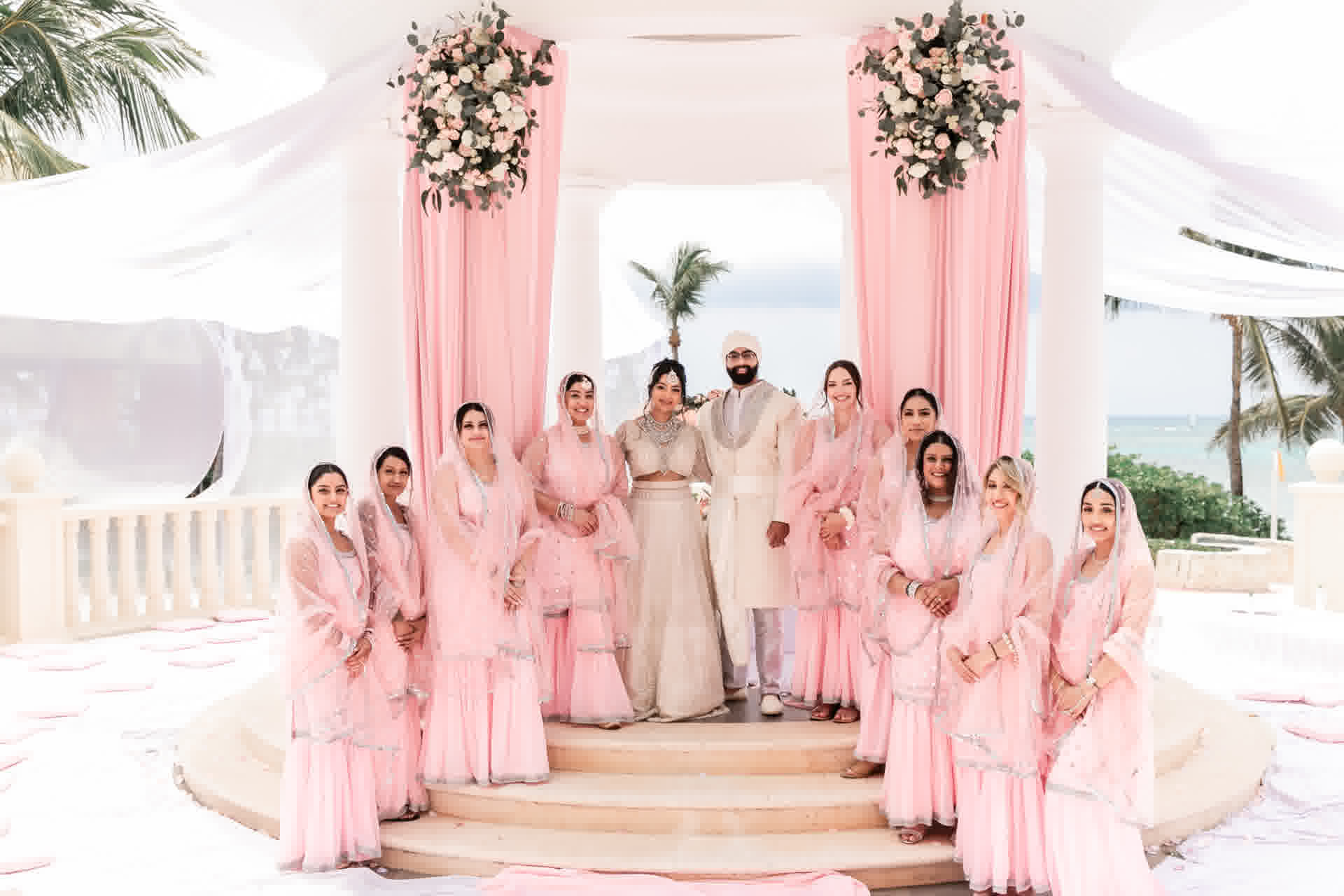 Wedding photography: sikh ceremony at a Cancun wedding by Xavier Bau